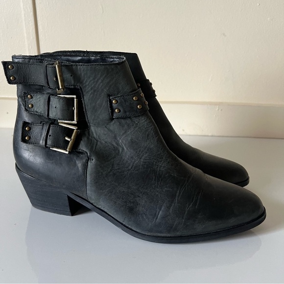 Joie Black Buckle  Leather Ankle Booties Boots  Size 37.5 - Picture 1 of 14